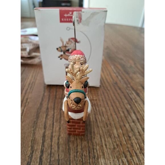 Hallmark 2022 Giddy Up Santa Keepsake Christmas Holiday Ornament Visker - Picture 5 of 9